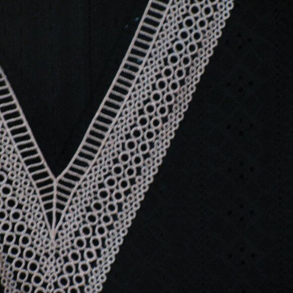 Emery Rose Top Large NWT New Black Eyelet Blouse Rich Embroidery - Picture 3 of 5